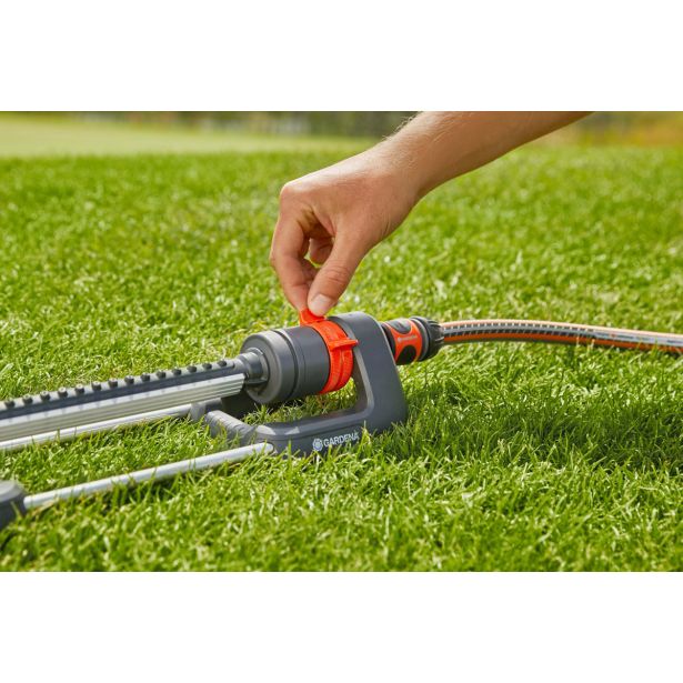 RAZPRŠILNIK ZA ZALIVANJE GARDENA ZALIVALNIK AQUA M