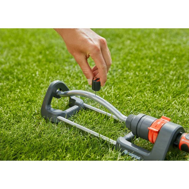 RAZPRŠILNIK ZA ZALIVANJE GARDENA ZALIVALNIK AQUA S