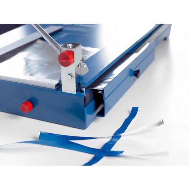 REZALNIK PAPIRJA DAHLE GILJOTINA Z VRTLJIVIM VAROVALOM 567