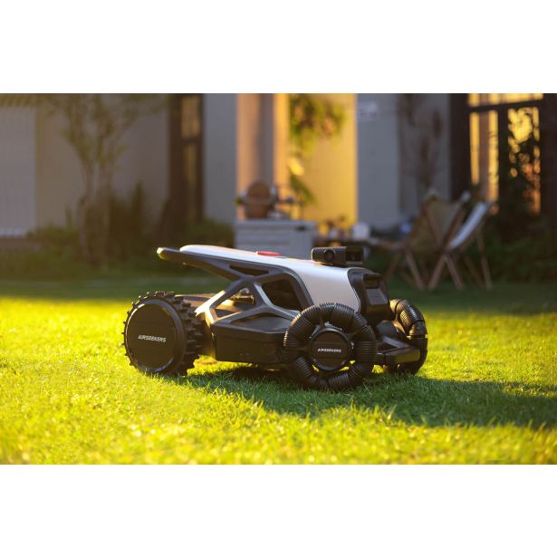 ROBOTSKA KOSILNICA AIRSEEKERS TRON