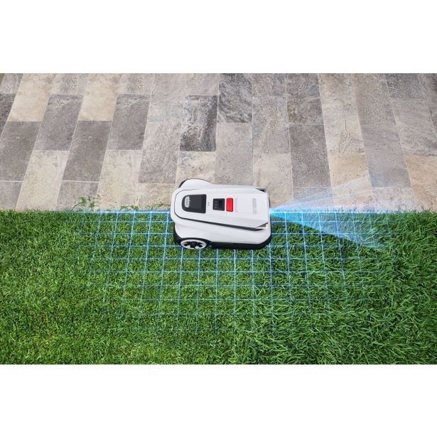 ROBOTSKA KOSILNICA ECOVACS GOAT A1600 RTK