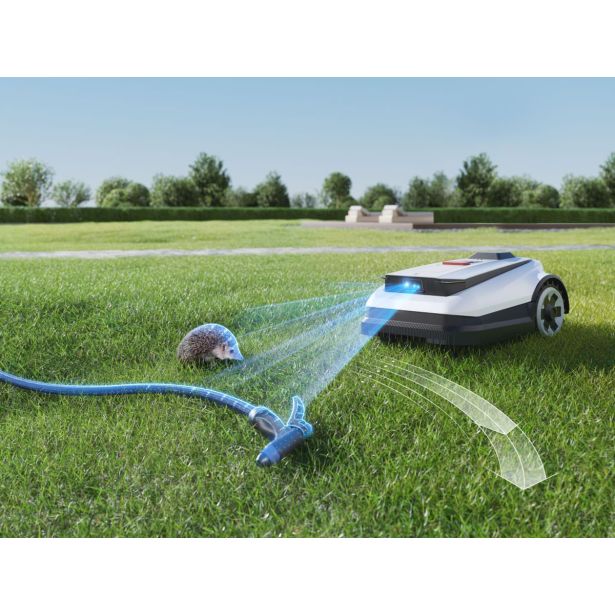 ROBOTSKA KOSILNICA ECOVACS GOAT A1600 RTK