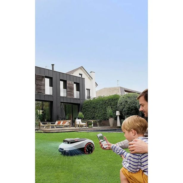 ROBOTSKA KOSILNICA NAVIMOVE I215E LIDAR EU