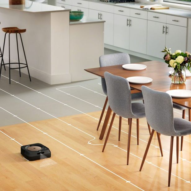 ROBOTSKI SESALNIK IROBOT BRAAVA JET M6 ČRN