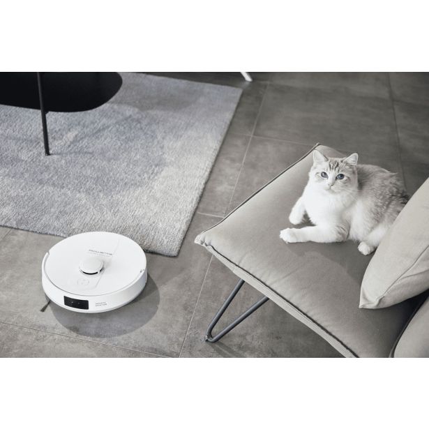 ROBOTSKI SESALNIK ROWENTA RR9177WH