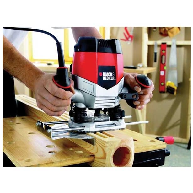 ROČNI NADREZKAR BLACK & DECKER KW 900 EKA