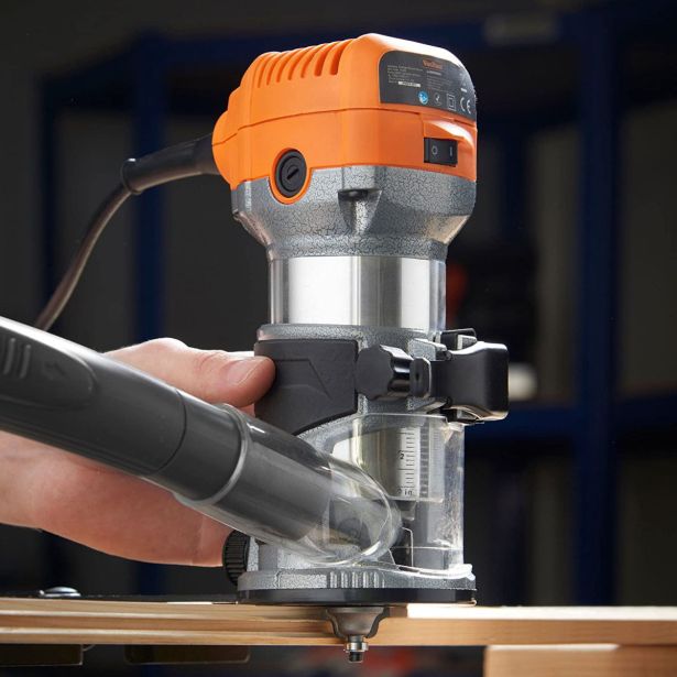 ROČNI NADREZKAR VONHAUS KOMPAKTNI REZKALNIK 710W