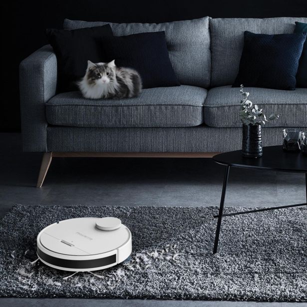 ROBOTSKI SESALNIK ROWENTA RR 7987 WH X-PLORER