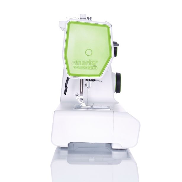 ŠIVALNI STROJ PFAFF SMARTER 140S