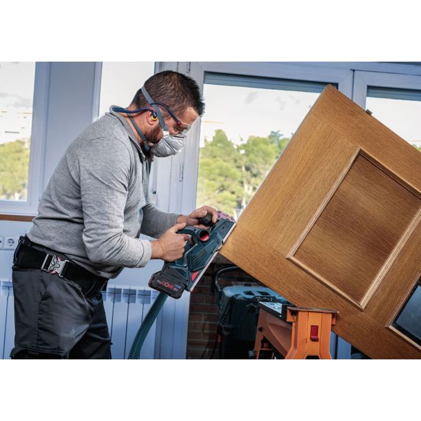 SKOBELJNI NOŽ ZA LES VHM BOSCH 82 X 5.5 X 1.1 MM