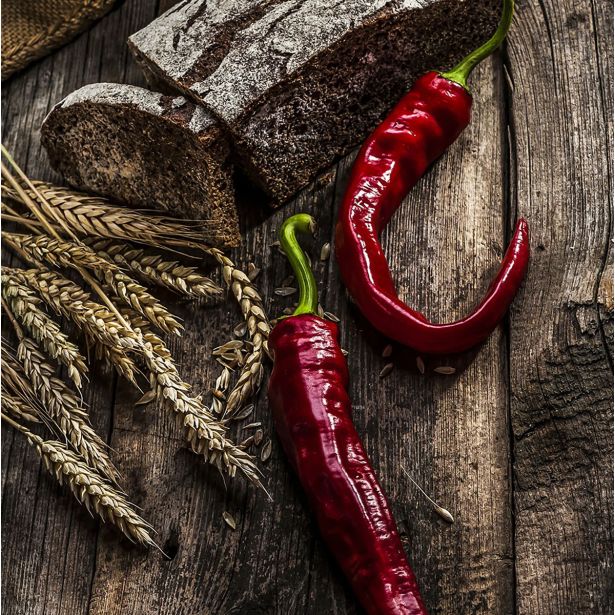 SLIKA STYLER FEFERONI STEKLENA 30X30 GL170