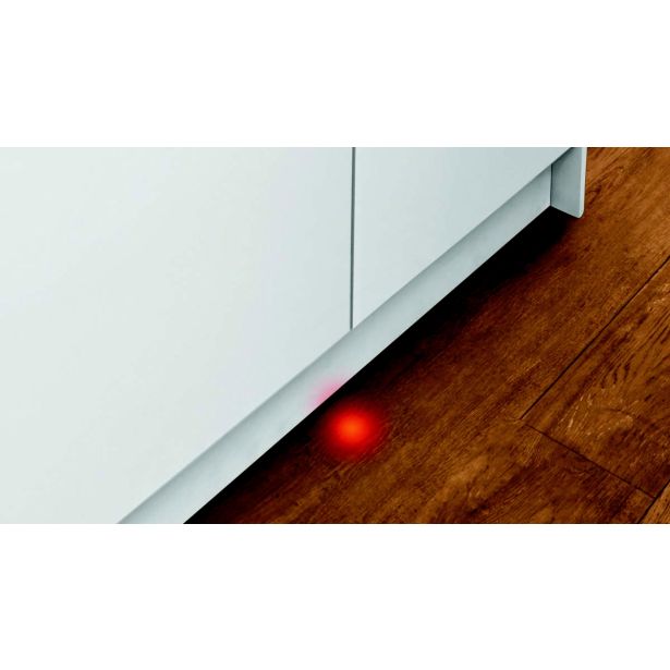 VGRADNI POMIVALNI STROJ BOSCH SME46NX23