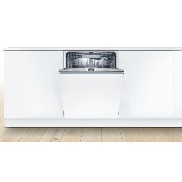 VGRADNI POMIVALNI STROJ BOSCH SMH6ZDX00E