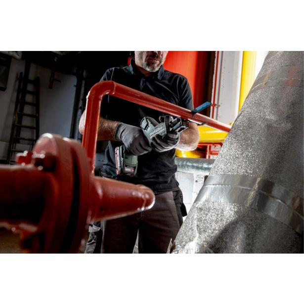 BATERIJSKA SABLJASTA ŽAGA METABO SSE 18 LTX BL COMPACT