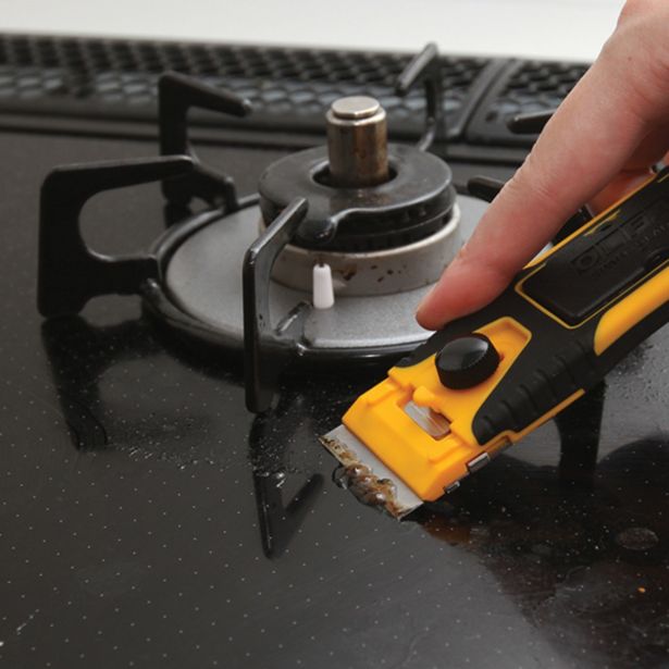 STRUGALNIK ZA ODSTR.BARVE OLFA 40 MM INOX REZILO GSR-2