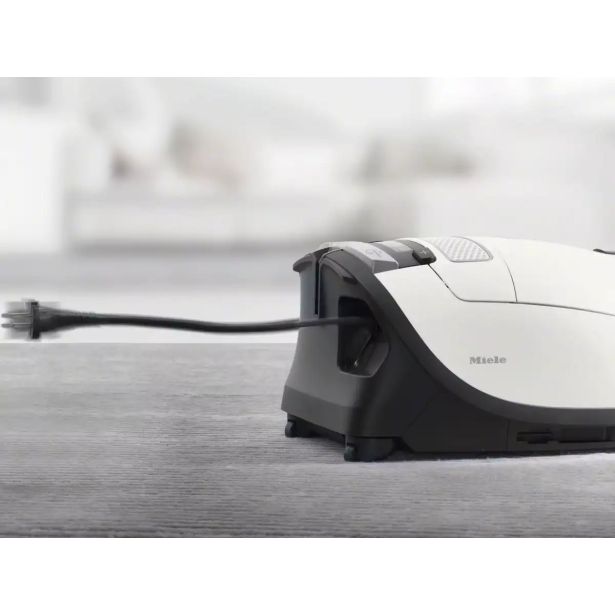 SUHI SESALNIK MIELE COMPLETE C3 SILENCE