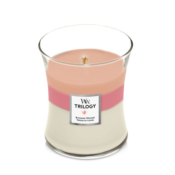 SVEČA V KOZARCU WOODWICK TRILOGY MEDIUM BLOOMING ORCHARD