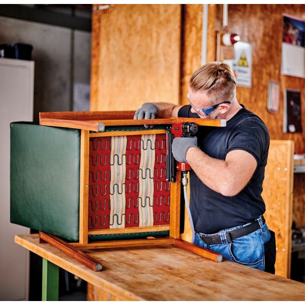 PNEVMATSKI ŽEBLJALNIK EINHELL TC-PN 50