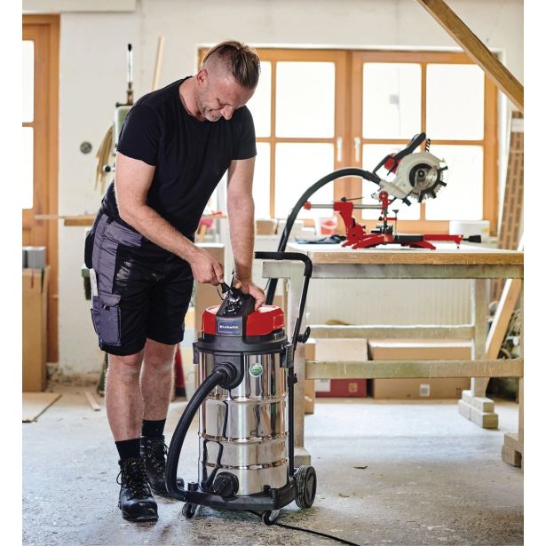 DELAVNIŠKI SESALNIK EINHELL TE-VC 2340 SA