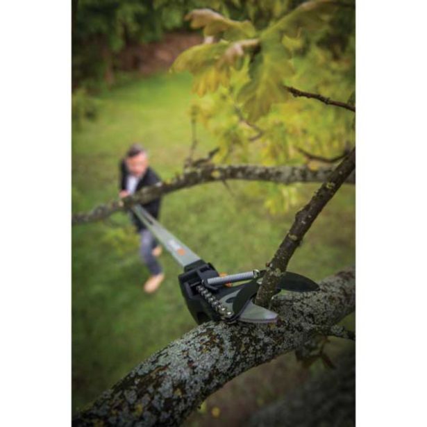 VIŠINSKE ŠKARJE ZA VEJE FISKARS TELESKOPSKE UP86, STRIŽNE