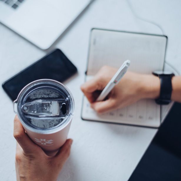 TERMO LONČEK SNOW MONKEY ENJOYER 0.47L BELA