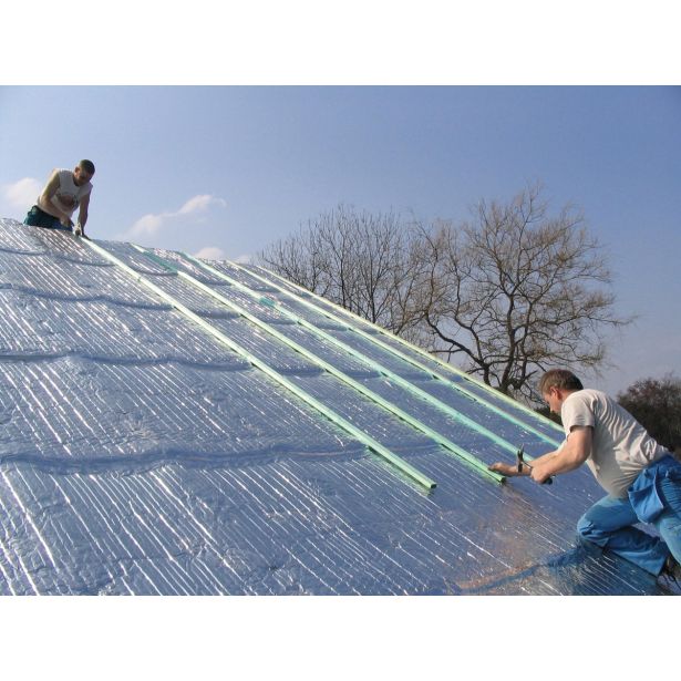 VEČSLOJNA TERMOIZOLACIJA ALPCOLOR TOPLOTNA IZOLACIJSKA 10MM ALUTHERMO QT. 1.2MX6.25M