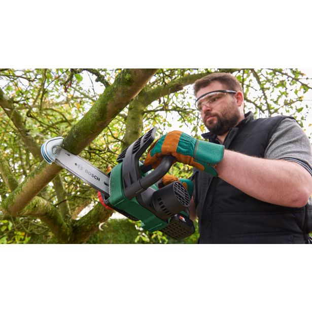 AKUMULATORSKA VERIŽNA ŽAGA UNIVERSALCHAIN 18 (SOLO)