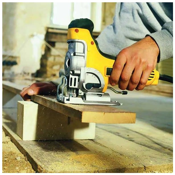 VBODNA ŽAGA DEWALT DW 333 K