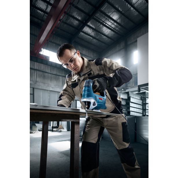 VBODNA ŽAGA GST 750 + KOVČEK