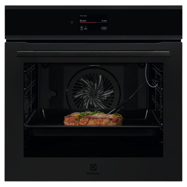 VGRADNA PEČICA ELECTROLUX EOE9P3XT