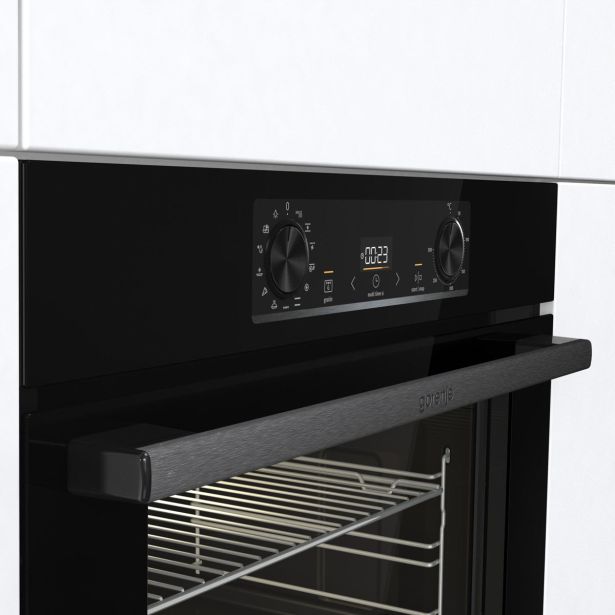 VGRADNA PEČICA + PLOŠČA GORENJE BLACK INDUCTION SET 2