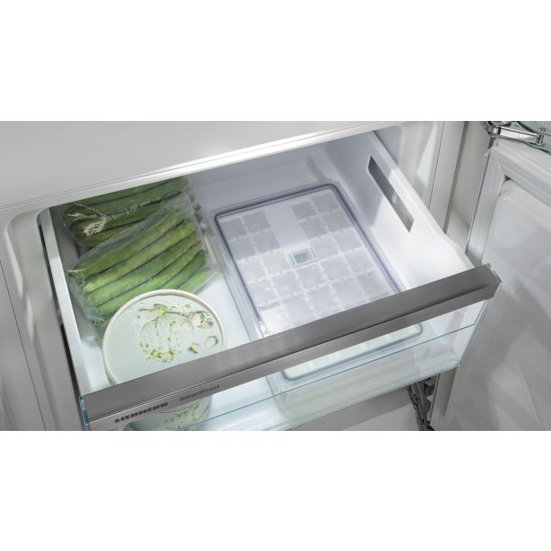 VGRADNA ZAMRZOVALNA OMARA LIEBHERR SIFNDI5178