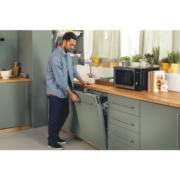 VGRADNI POMIVALNI STROJ CANDY CS 6B0S3PSA