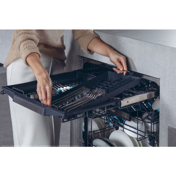 VGRADNI POMIVALNI STROJ HAIER XS6A0M4PDB