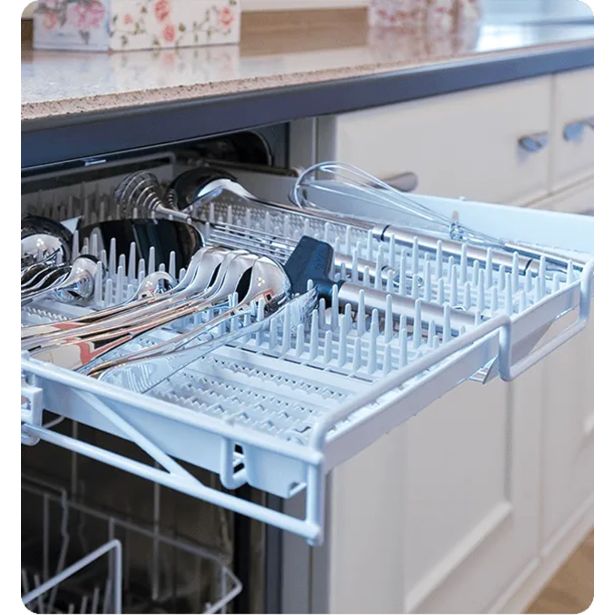 VGRADNI POMIVALNI STROJ TESLA WDI490M