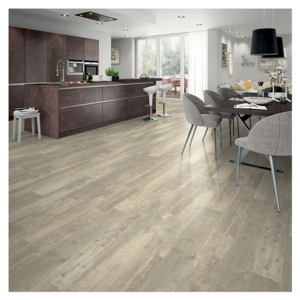 VODOODPOREN POD EGGER HOME DESIGN SVETLI STARI HRAST EHD008 1295X192X5 MM