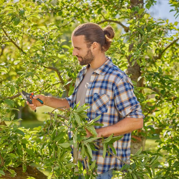 VRTNE ŠKARJE GARDENA PREMIUMCUT PRO FLEX