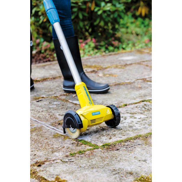 ODSTRANJEVALNIK PLEVELA GLORIA WEEDBRUSH - KRTAČA ZA ODST. PLEVELA MED FUGAMI