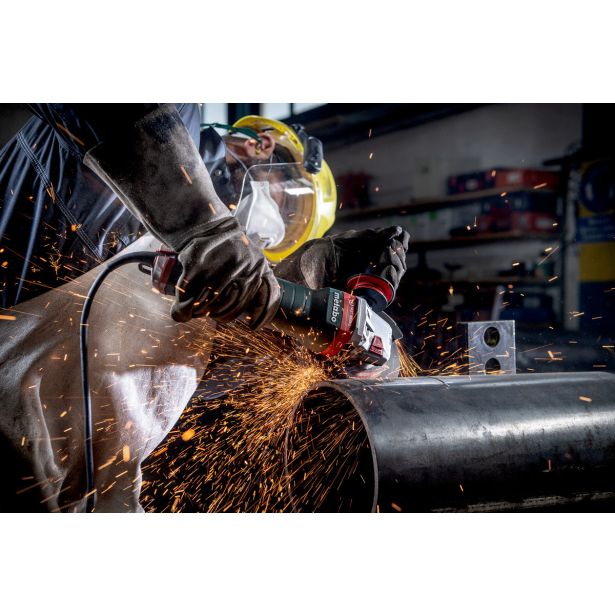 KOTNI BRUSILNIK METABO WEPBA 19-125 Q DS M-BRUSH