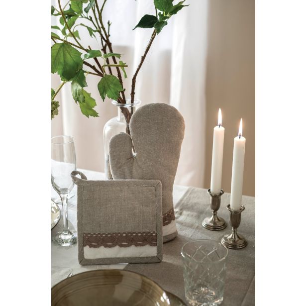 PRIJEMALKA AMO LA CASA WHITE PEONY IN ROKAVICA 18X30CM MACRAME, SORTIR.