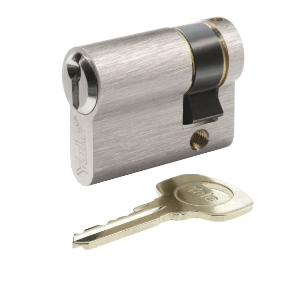 CILINDRIČNI VLOŽEK YALE SERIJA 500 PLUS FP2, POLCILINDER 10X30 MM, S 3 KLJUČI, SATIN NIKELJ, V SKLADU Z EN 1303:2005.