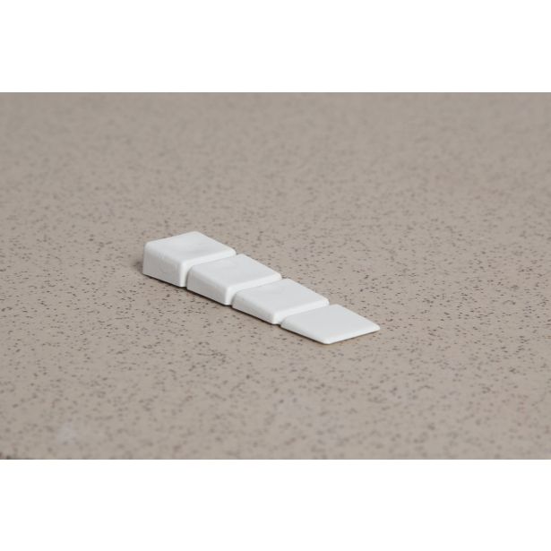 ZAKLJUČEK JMK PVC ZAGOZDICE POHIŠTVENE BELA 0-7MM/20