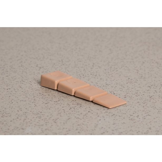 ZAKLJUČEK JMK PVC ZAGOZDICE POHIŠTVENE BUKEV 0-7MM/20