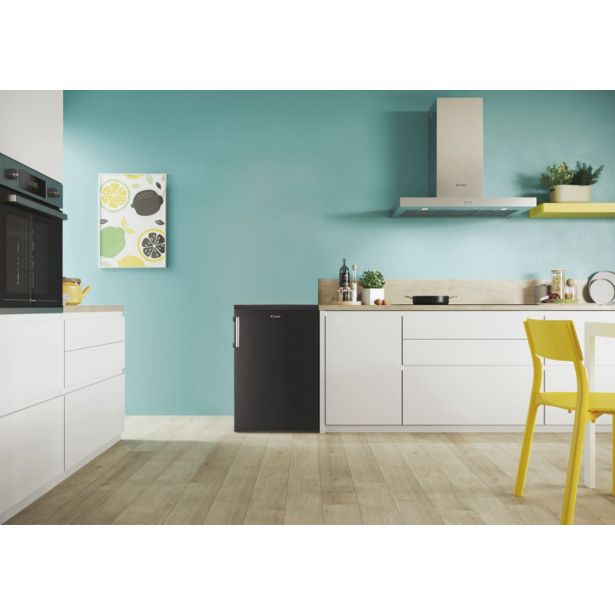 ZAMRZOVALNA OMARA CANDY CUQS 58EBH