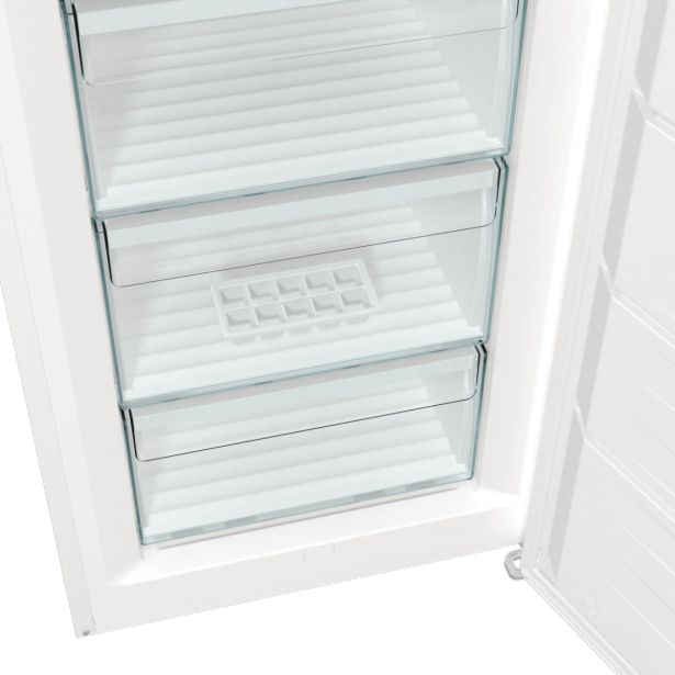 ZAMRZOVALNA OMARA GORENJE FN619FEW6