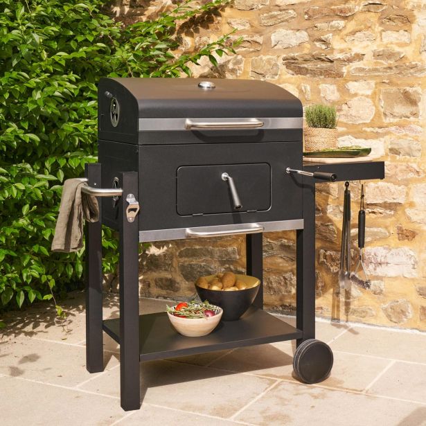 ŽAR NA OGLJE NATERIAL NATERIAL CENTA VZ. 1 REŠETKA