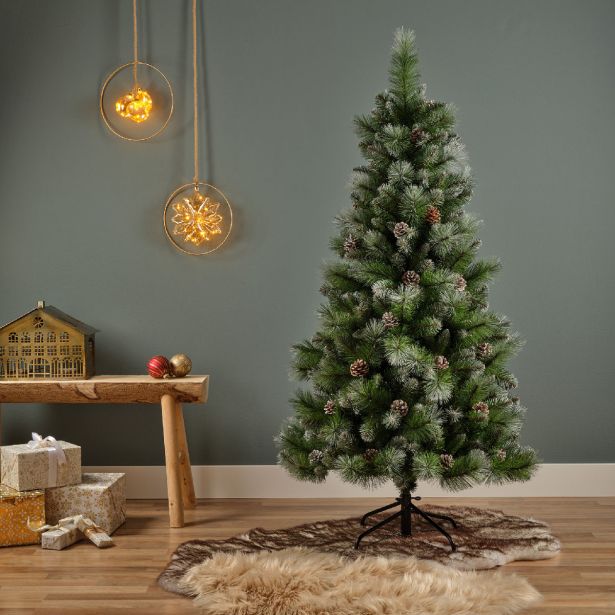 NOVOLETNA JELKA 150 CM LEDENA S STORŽI NORWICH PINE