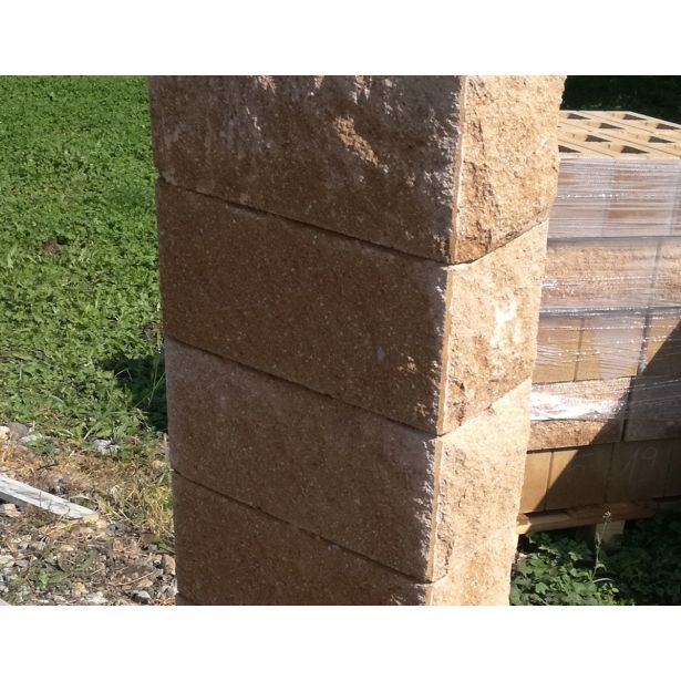 BETONSKI IZDELEK KOGRAD ZIDAK FUTURAX STEBER RUMEN 40X20X20