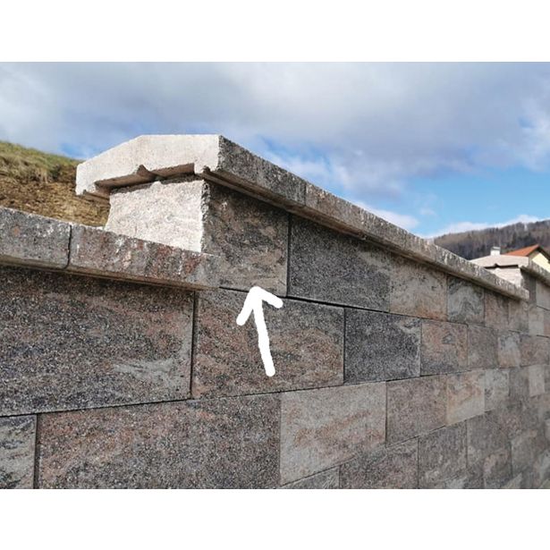 BETONSKI IZDELEK KOGRAD ZIDAK ZAKLJUČNI POLOVIČKA 2C MIX NATURA 25X25X19