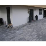 BETONSKI TLAKOVEC ZOBEC AERO MIX BELO-ČRNA